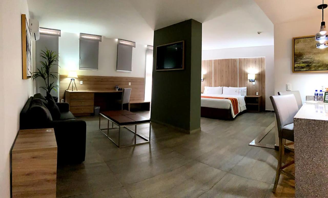 Hangar Inn Guadalajara Aeropuerto San Jose del Castillo 외부 사진