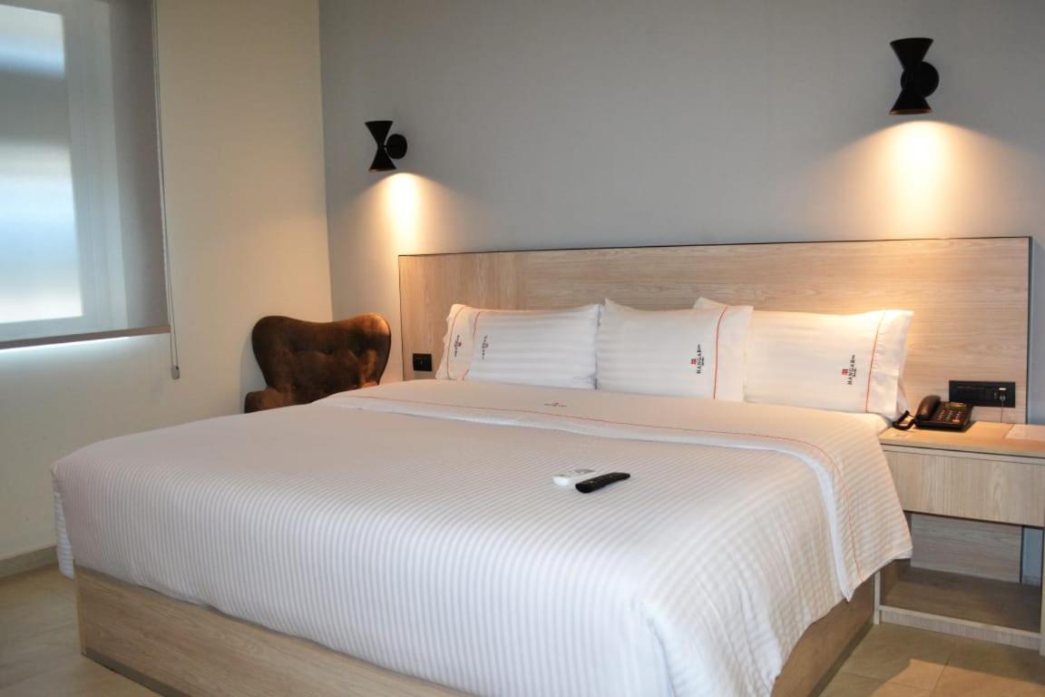 Hangar Inn Guadalajara Aeropuerto San Jose del Castillo 외부 사진