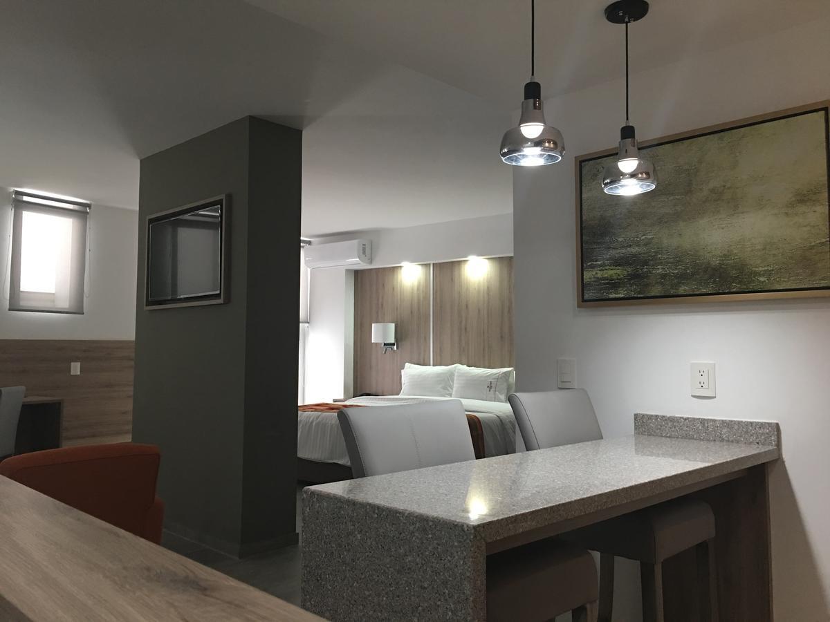 Hangar Inn Guadalajara Aeropuerto San Jose del Castillo 외부 사진
